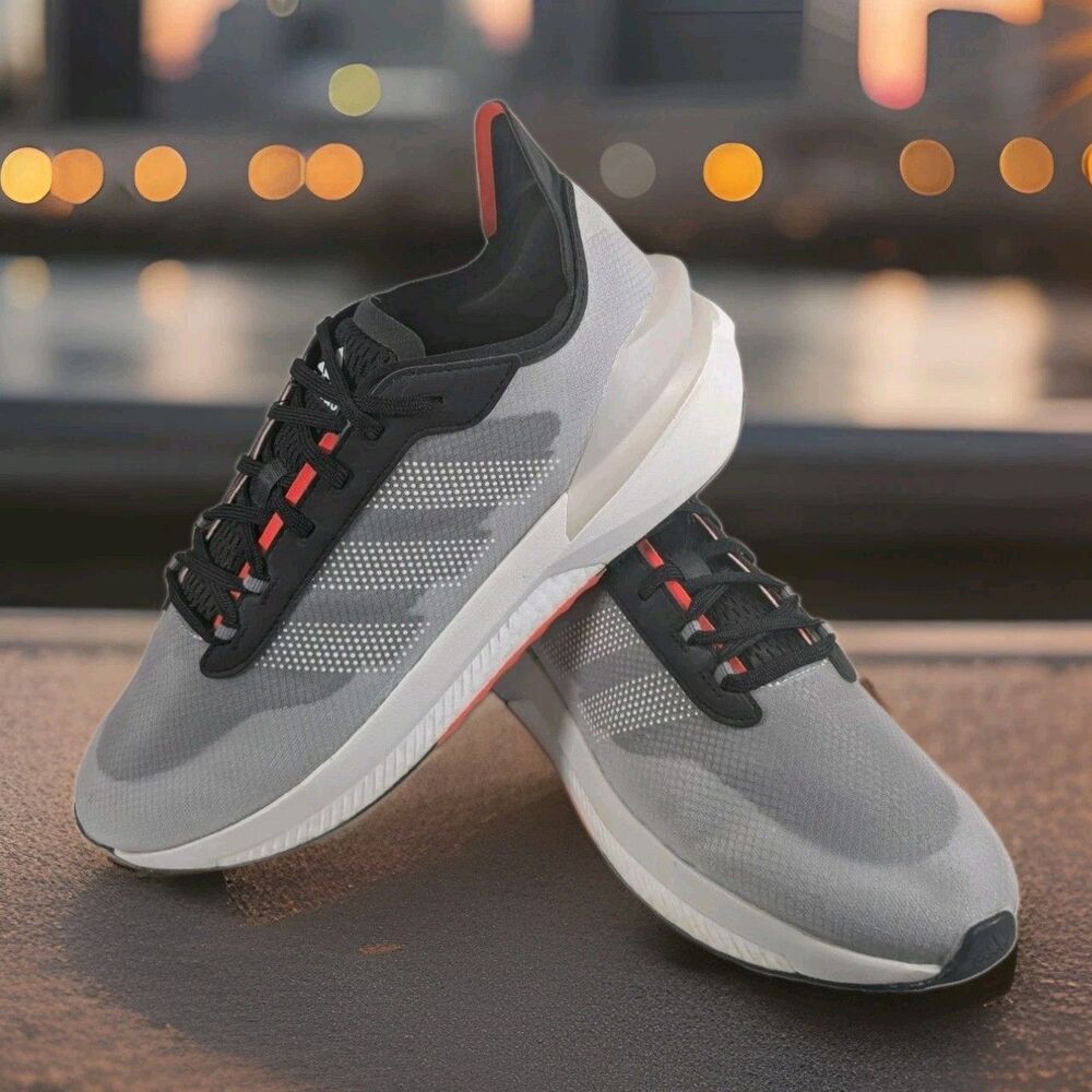 adidas Avryn HP5969 Gray Black Solar Red Running Shoe Men's 11.5 Boost Bounce